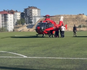 aci-haber-beyin-kanamasi-geciren-vatandasa-ambulans-helikopterle-mudahale-wuGZe7Cx.jpg