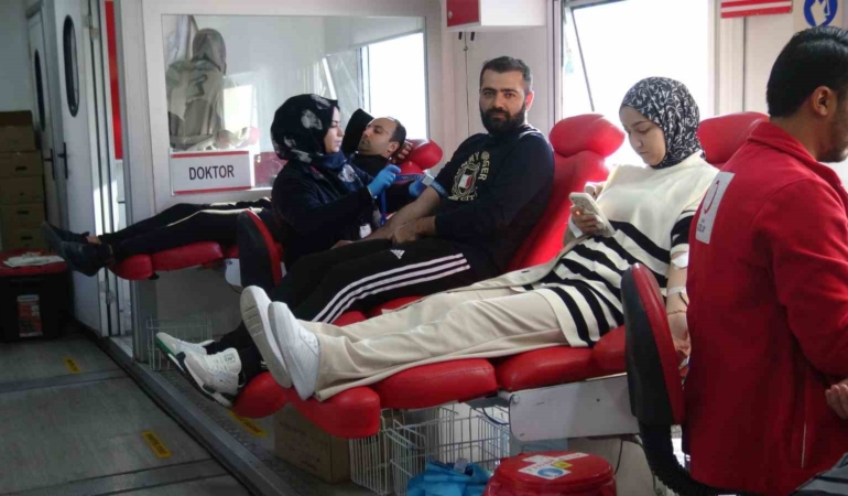 batmanda-onemli-bir-proje-okulumda-kan-panya-var-etkinligi-718PEj2U.jpg