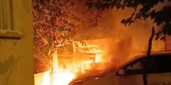 Batman’da Park Halindeki Otomobilde Yangın Çıktı