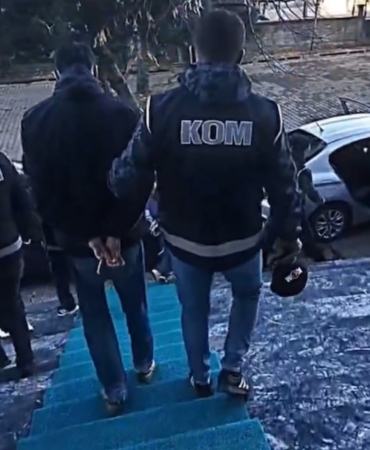 bingol-merkezli-dolandiricilik-operasyonu-5-ilde-10-tutuklama-CJ23vSdu.jpg