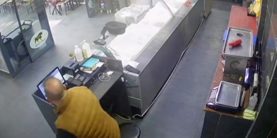 Deprem Anı Anbean Kamerada: İş Yerindekilerin Panik Anları