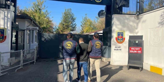 Diyarbakır’da 8 Yıldır Kaçak Olan Şahıs Nihayet Yakalandı