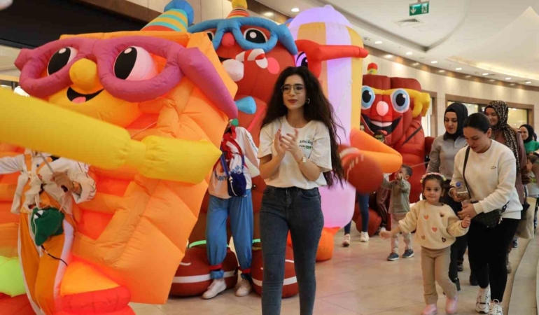 diyarbakirda-buyuleyici-alisveris-festivali-kapilarini-acti-bP81YZP2.jpg
