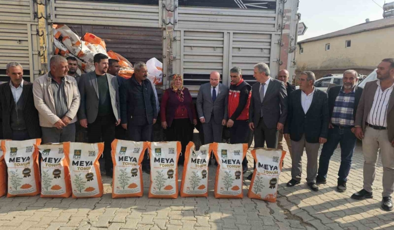 diyarbakirda-ciftcilere-55-ton-mercimek-tohumu-dagitimi-gerceklesti-5vK9ID5h.jpg