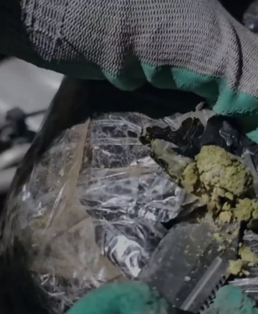 dogubayazitta-3-kilo-154-gram-skunk-yakalandi-uyusturucu-operasyonu-basariyla-gerceklestirildi-4LTvVp8R.jpg