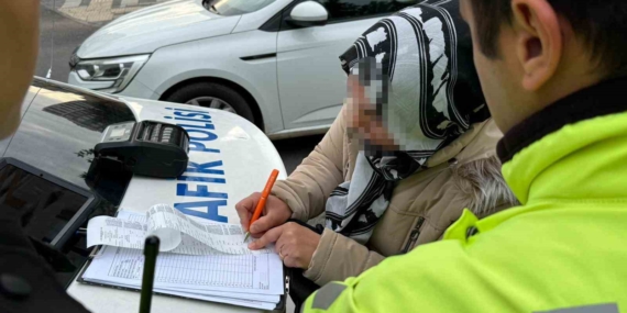 Dronlarla Kırmızı Işık İhlali Takibi: Cezayı Kamera Şakası Zanneden Sürücü