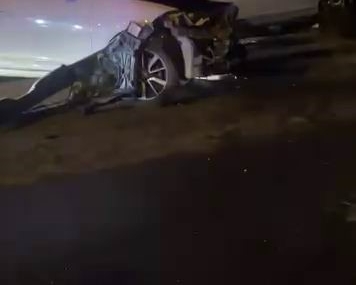 Ehliyetsiz Sürücü Park Halindeki Araçları Vurdu: 1 Yaralı