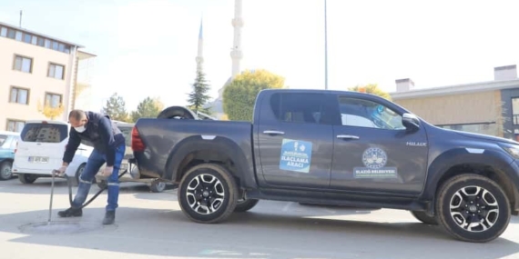 Elazığ’da Devam Eden Etkin İlaçlama Çalışmaları