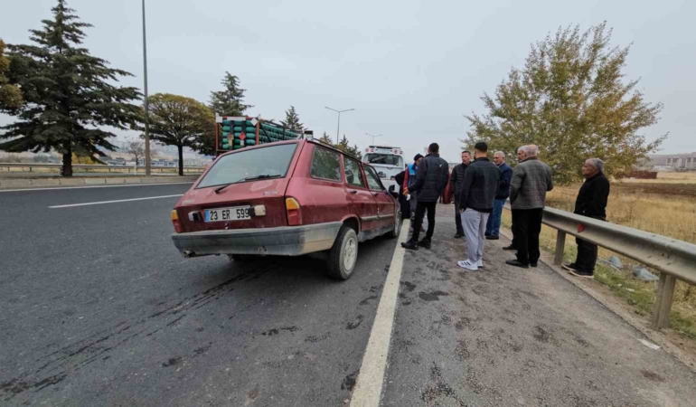 elazigda-korkunc-trafik-kazasi-2si-agir-4-yarali-fOkAhXln.jpg