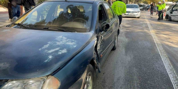 Elazığ’da Trafik Kazası: Hafif Ticari Araç ve Otomobil Çarpıştı!