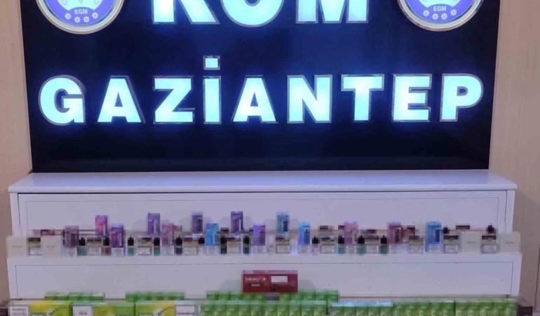 gaziantepte-gerceklestirilen-kacakcilik-operasyonu-8-gozalti-yapildi-8qAI215n.jpg