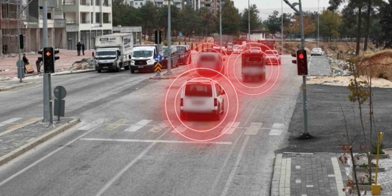 Gaziantep’te Kırmızı Işık İhlali Yapan 990 Araç İçin Ceza Kesildi