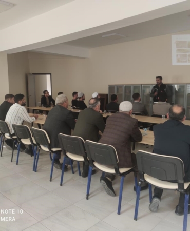 hasankeyfte-din-gorevlilerine-anne-semineri-en-iyi-narkotik-polisi-rJdKQCLX.jpg