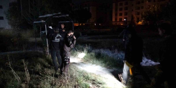 Kaçan Hırsızlık Zanlıları, Yol Üzerinde İşçiyi Silahla Yaraladı