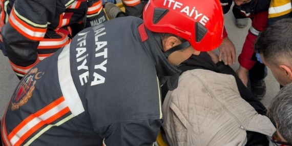 Malatya’da Kamyon ve Kamyonet Çarpıştı: 1 Kişi Yaralandı