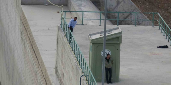 Malatya’da Polis Tarafından Engellenen İntihar Girişimi