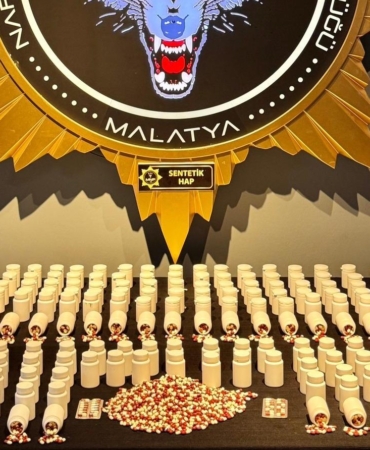 malatyada-uyusturucu-ticareti-operasyonu-11-kisi-tutuklandi-fNnj7Bsp.jpg