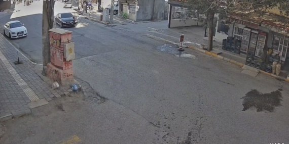 Mardin’de 6 Yaşındaki Çocuğa Araç Çarptı: O Anlar Güvenlik Kamerasında