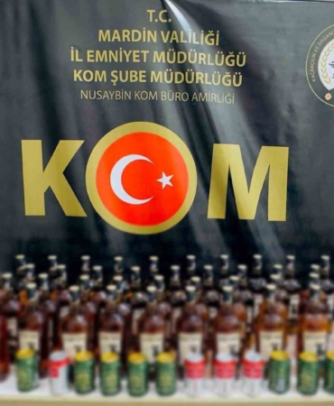 mardinde-kacakcilik-operasyonu-2-bin-290-paket-sigara-ele-gecirildi-WluwKl1c.jpg