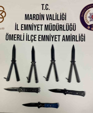 mardinde-seyyar-saticida-kelebek-ve-sustali-bicak-ele-gecirildi-bJpMPaQw.jpg
