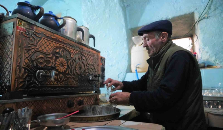 mustaki-350-yillik-tarihi-cay-ocaginda-55-yildir-cay-keyfi-jICtw17I.jpg