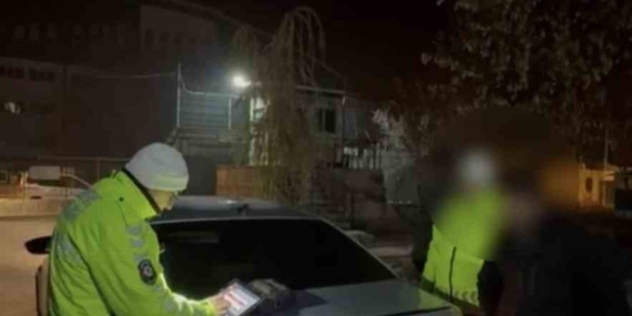 Öğrenci Yurdunun Önünde Drift Atarken Yakalanan Sürücü Gözaltına Alındı