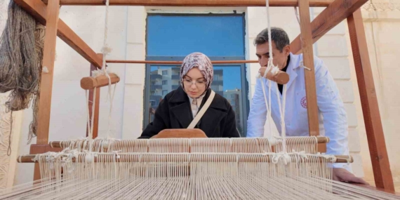 Siirt’te 24 Öğretmenden Anlamlı Proje: Atatürk Portresine 24 İlmek