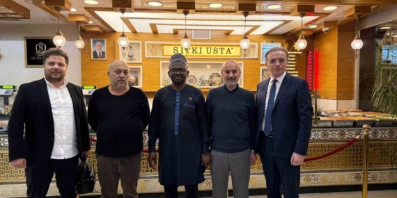 Sıtkı Usta Çukurambar Şubesi Gana Büyükelçisi Nasiru-Deen’i Ağırladı