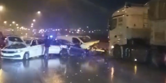 Tarsus-Adana-Gaziantep Otoyolu’ndaki Feci Zincirleme Kaza: 13 Yaralı