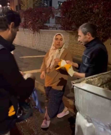 yanlislikla-cope-atilan-para-dolu-canta-bulundu-cop-arabasi-pesinde-sira-disi-bir-hikaye-wRyjKeXx.jpg