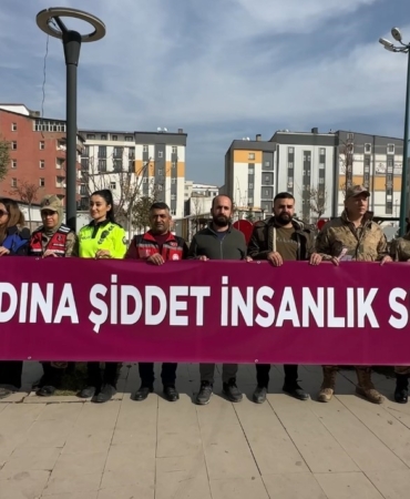 yuksekovada-emniyet-ve-jandarmadan-siddete-karsi-sert-mudahale-VHeKLlE7.jpg