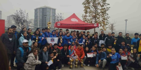 380 Sporcu, Okul Sporları Oryantiring Yarışması’nda Nefes Kesen Mücadeleler Verdi