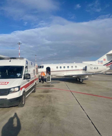 agrida-yasanan-nadir-olay-gelismeyen-yemek-borusu-ile-bebek-ambulans-ucakla-elaziga-tasindi-TMPzqsAF.jpg