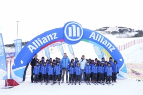 allianz-turkiyeden-palandokende-kiz-cocuklarina-kayak-sporu-egitimi-dag-gibi-arkanizdayiz-projesi-ZzuCgjbJ.jpg