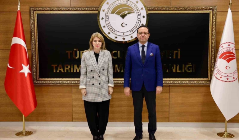 bakan-yardimcisi-gizligider-ile-uretici-talepleri-uzerine-gorusme-olmeztoprakin-iletisimi-mFk7uJ1C.jpg