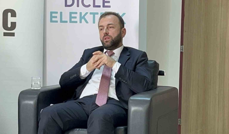 batman-universitesi-5-enerji-zirvesi-turkiyenin-nadir-elementler-uzerindeki-kesifleri-HOyz7tEC.jpg