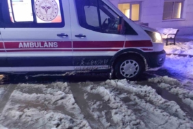 batmanda-42-yasindaki-hastaya-paletli-ambulansla-acil-mudahale-8adLGQQY.jpg