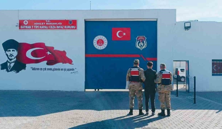 batmanda-dolandiricilik-sucundan-firari-sahis-elde-edildi-MHriaAzc.jpg