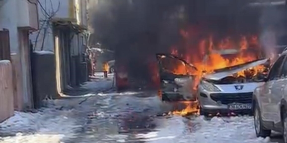 Batman’da Soğuk Hava Nedeniyle Alev Alan Araç!