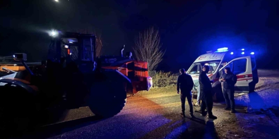 Batman’da Yolda Kalan Ambulansı Özel İdare Ekipleri Kurtardı