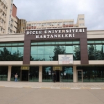 Gaziantep’te İlk Teravih Namazı Coşkusu thumbnail