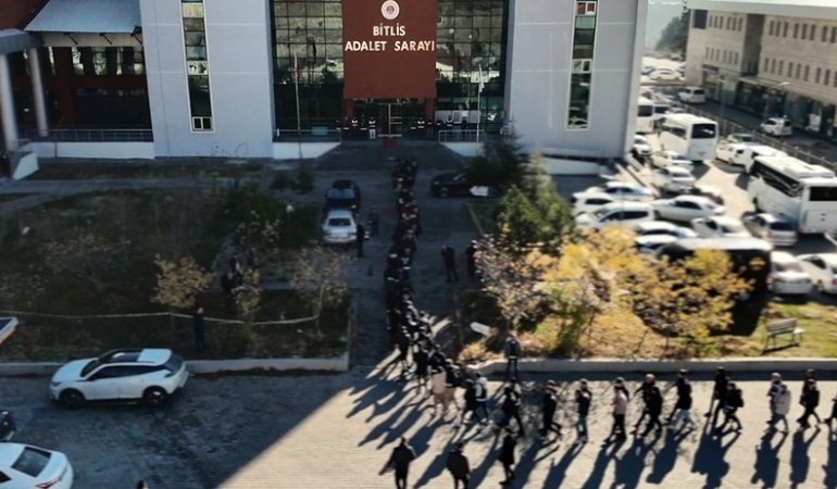 bitliste-bahis-operasyonunda-46-kisi-gozaltinda-detaylar-burada-ki5EGdeW.jpg