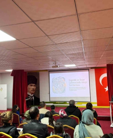 camlica-kolejinde-essiz-aile-ve-cocuk-iletisimi-semineri-u1kXNn1z.jpg