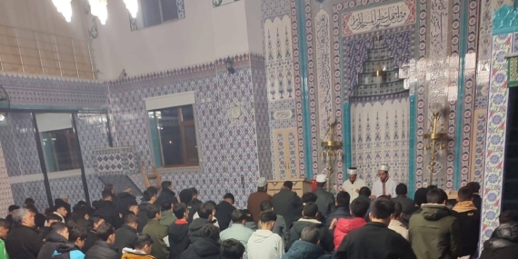 Çermik’te Gençlerin Bir Araya Geldiği Cami Buluşması