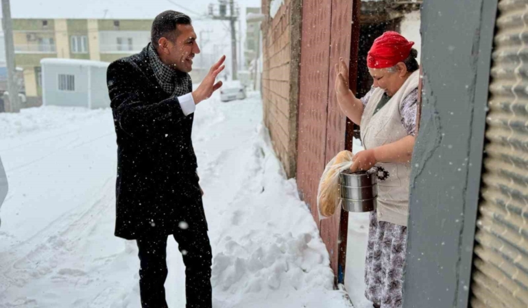 cinar-kaymakamligindan-ilham-veren-bir-davranis-ornegi-1btyvVwF.jpg