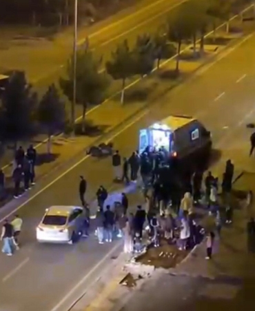 diyarbakirda-arac-ile-motosiklet-carpismasi-1-kisi-yaralandi-H2liTPRJ.jpg