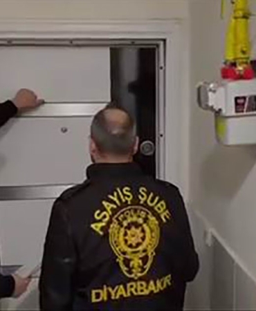 diyarbakirda-baslatilan-fuhus-operasyonunda-25-tutuklama-lhRzkFn5.jpg