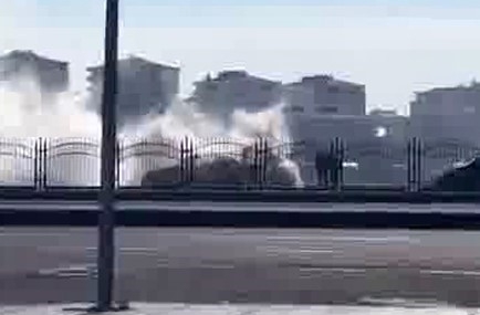 Diyarbakır’da Seyir Halindeki Taksi Alev Alev Yandı!