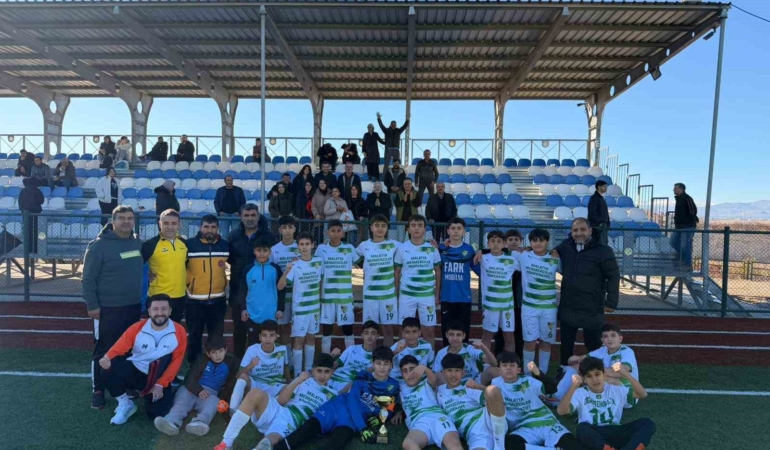 dogansehir-belediyespor-u14-turkiye-sampiyonasinda-malatyayi-temsil-edecek-kLwxLVz5.jpg