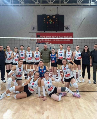 elazig-belediyespor-kadin-voleybol-takimi-zirveye-kosuyor-gVigt4He.jpg